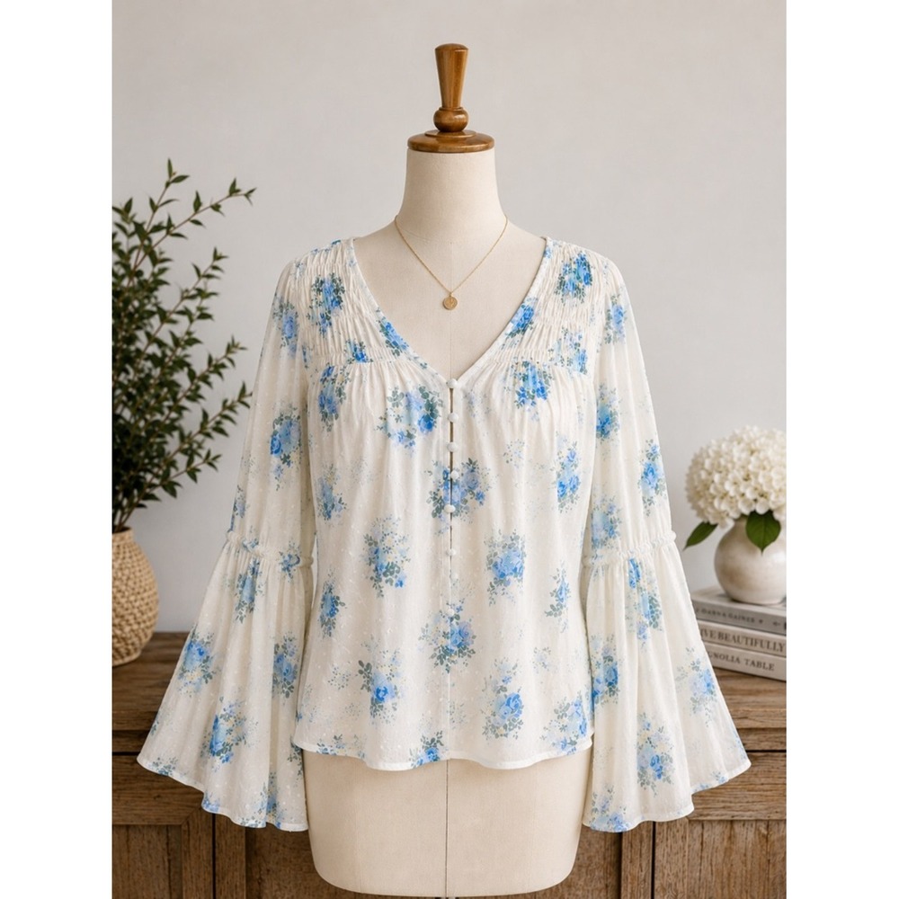 Self Esteem Womens XL Blue Floral Clip Dot Boho‎ Bell Sleeve Button Front Blouse
